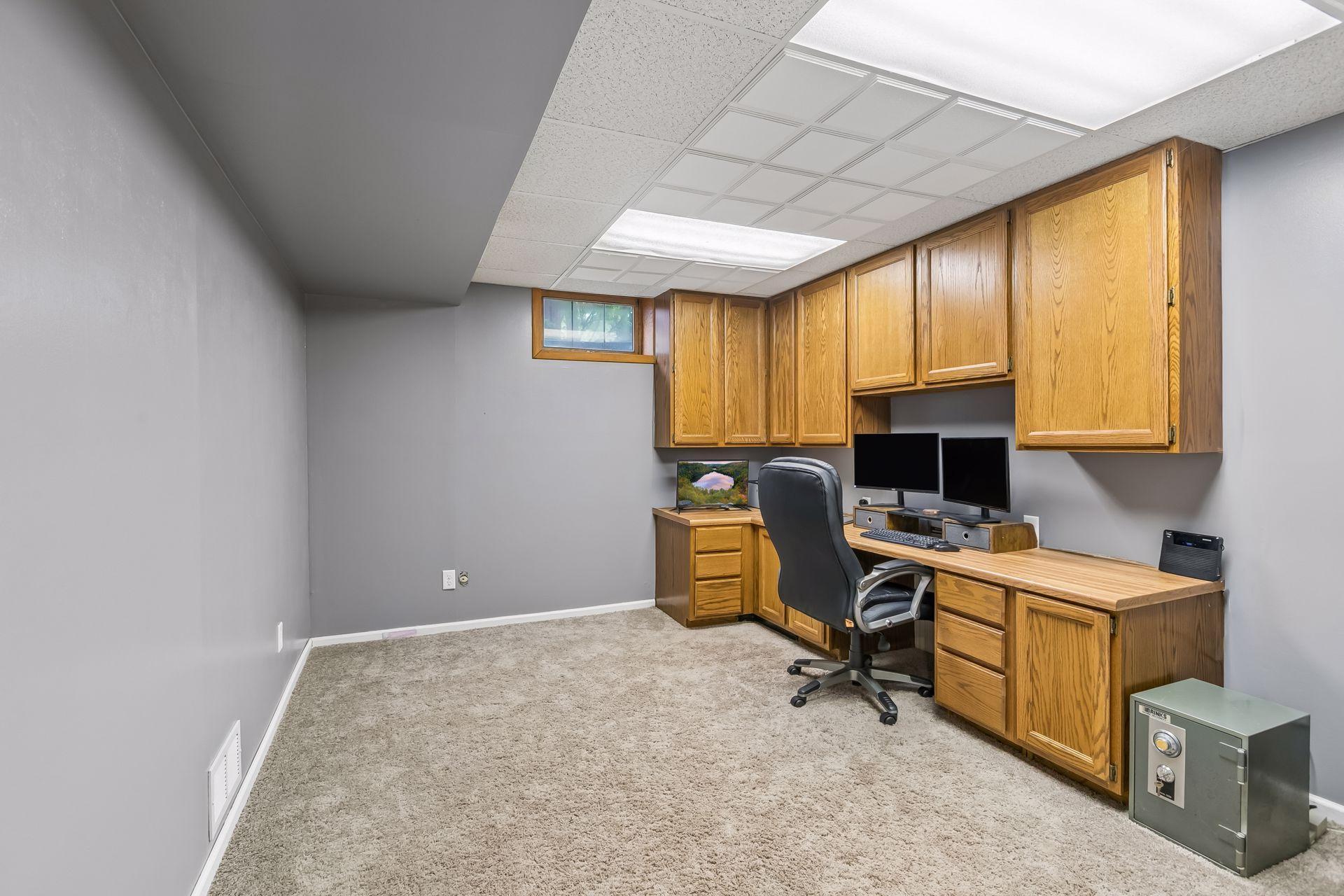 5505 West Danube Road Fridley, MN 55432 - Photo 48 of 58 Gallery Image 48