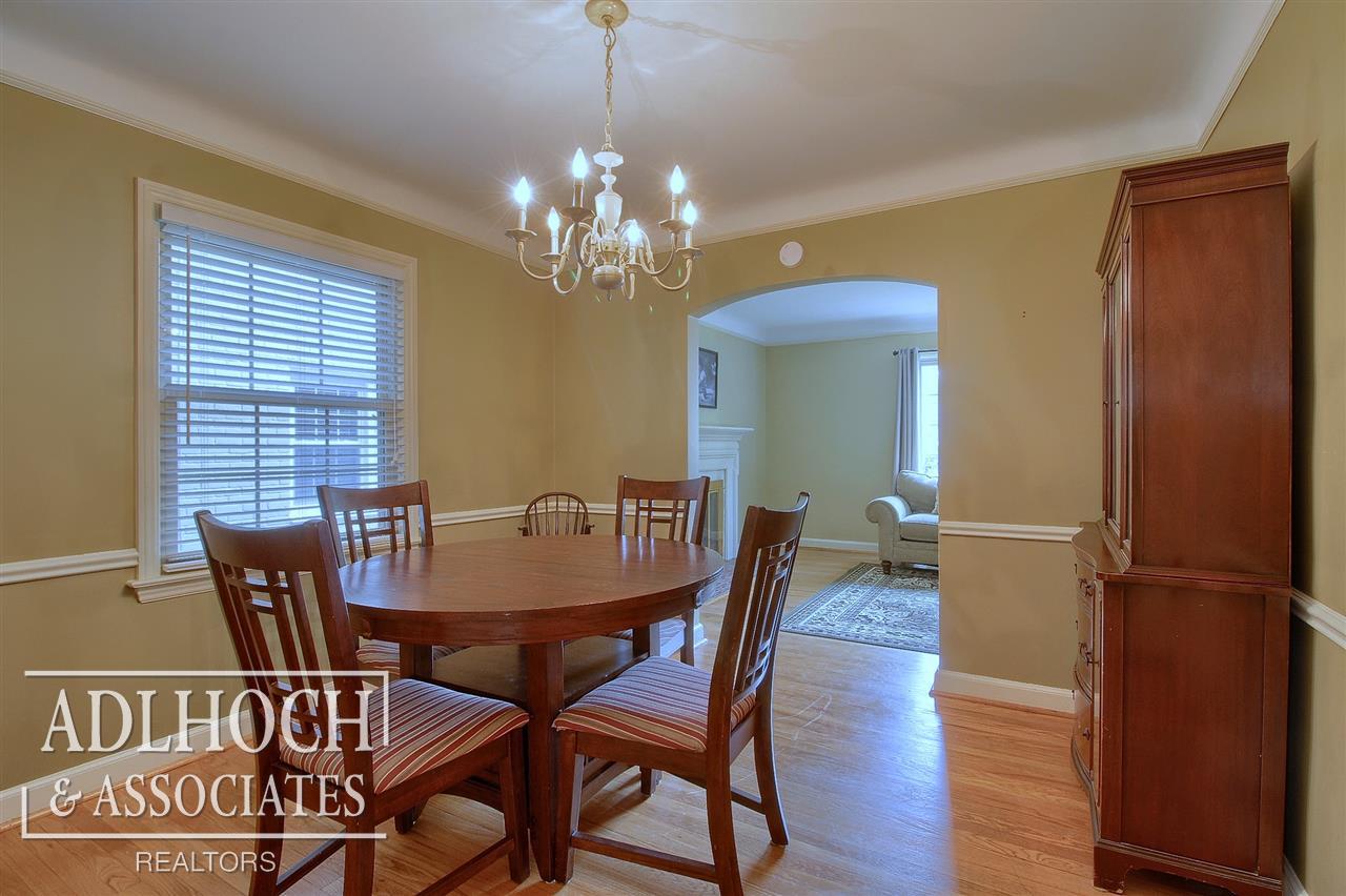 1608 Hampton Road Grosse Pointe Woods, MI 48236 - Photo 7 of 30