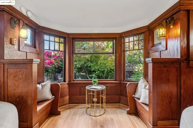 $1,695,000 | 2636 Alcatraz Avenue, Oakland, CA 94618