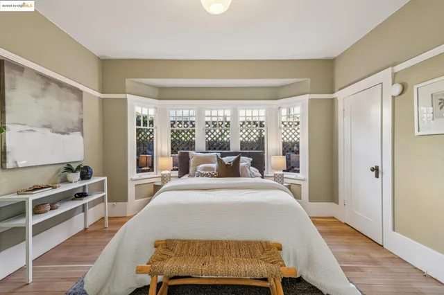 $1,695,000 | 2636 Alcatraz Avenue, Oakland, CA 94618