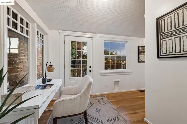 $1,695,000 | 2636 Alcatraz Avenue, Oakland, CA 94618