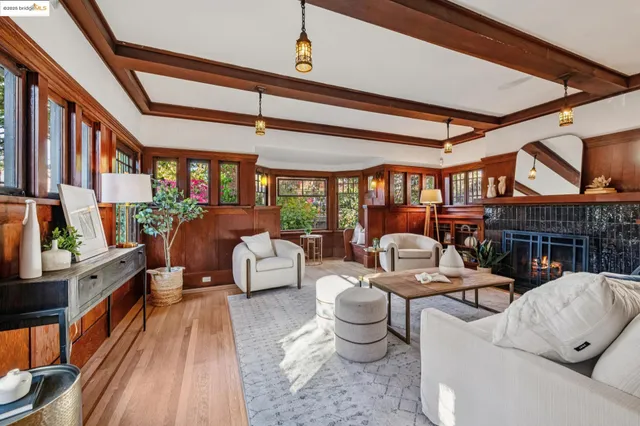 $1,695,000 | 2636 Alcatraz Avenue, Oakland, CA 94618