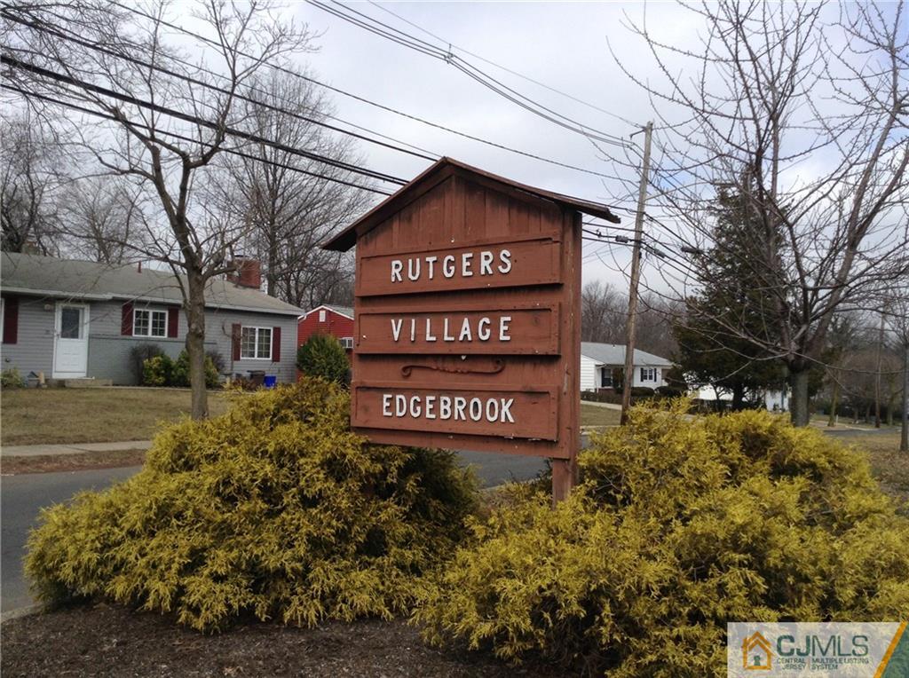 82 Tunison Road New Brunswick, NJ 08901 - Photo 2 of 22 Gallery Image 2