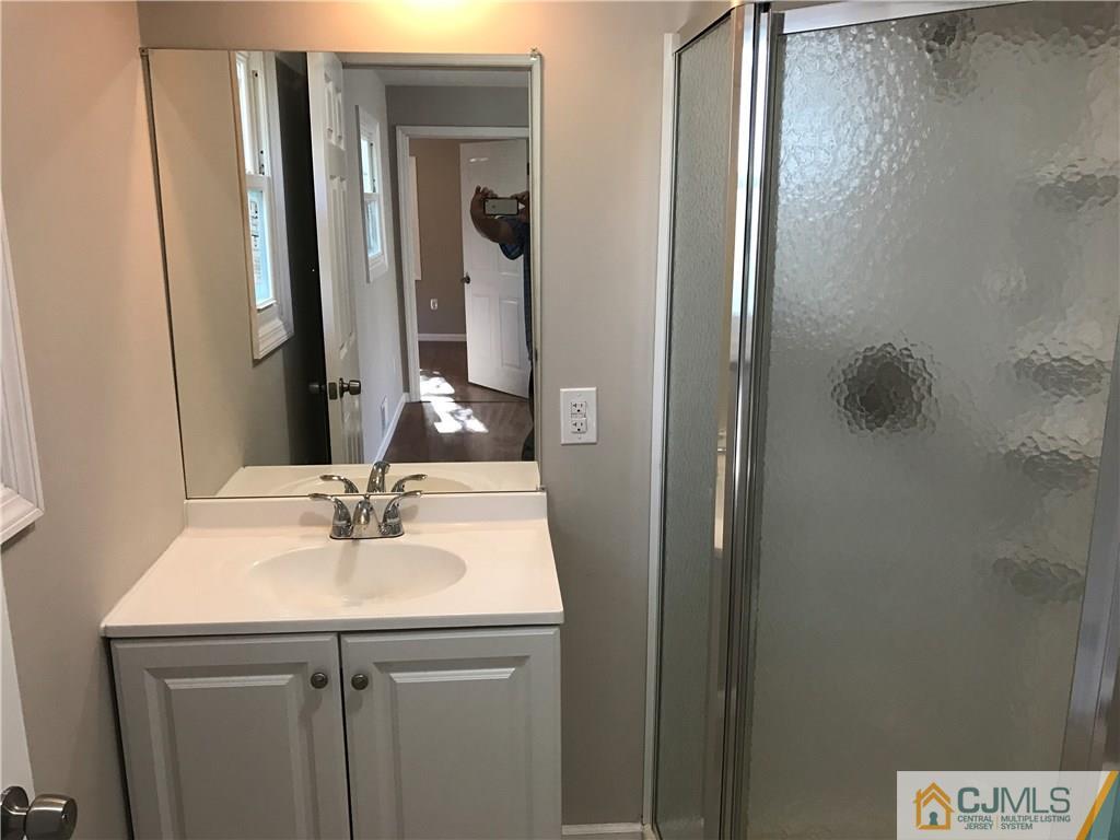 82 Tunison Road New Brunswick, NJ 08901 - Photo 16 of 22 Gallery Image 16