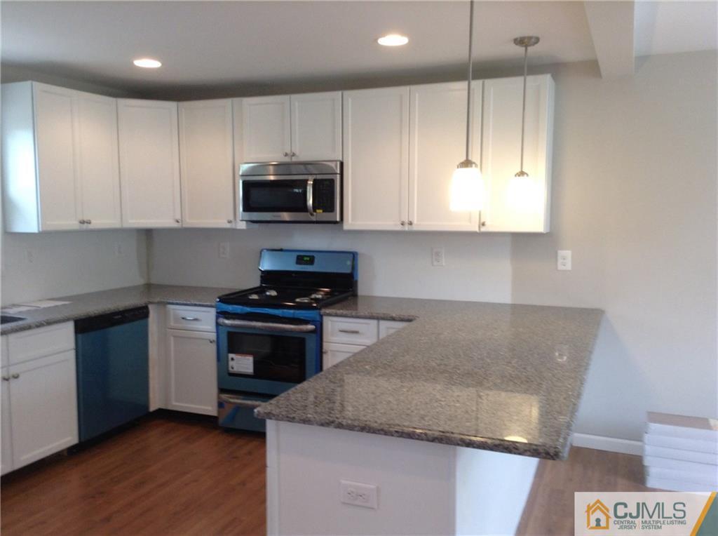 82 Tunison Road New Brunswick, NJ 08901 - Photo 7 of 22 Gallery Image 7
