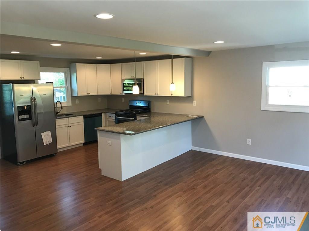 82 Tunison Road New Brunswick, NJ 08901 - Photo 9 of 22 Gallery Image 9