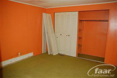 1201 Chesaning Road Montrose, MI 48457 - Photo 9 of 17 20144252-8.JPG