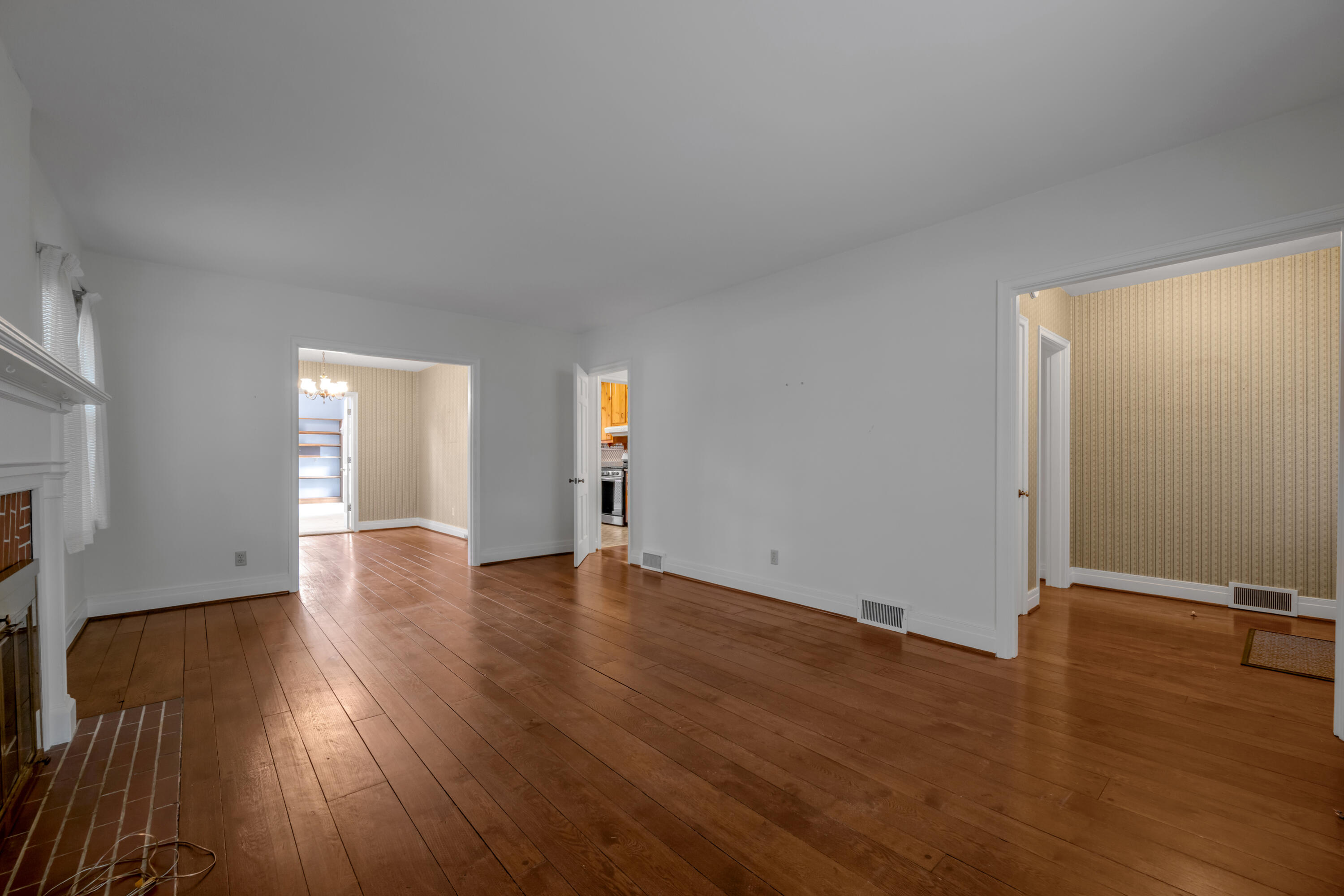 108 Romany Road Lexington, KY 40502 - Photo 10 of 54 TDB_3593