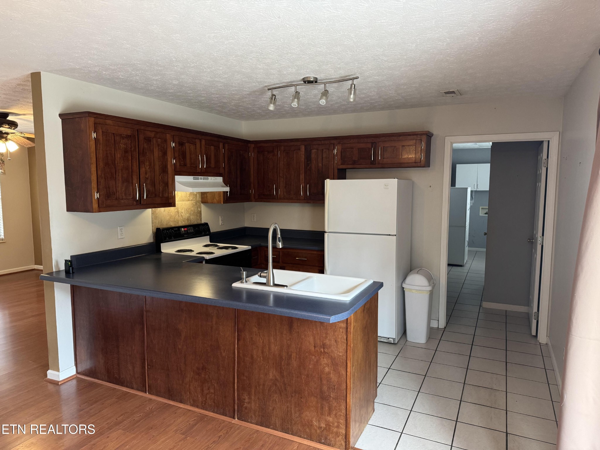 6649 Crye Road Maryville, TN 37801 - Photo 2 of 32 Gallery Image 2