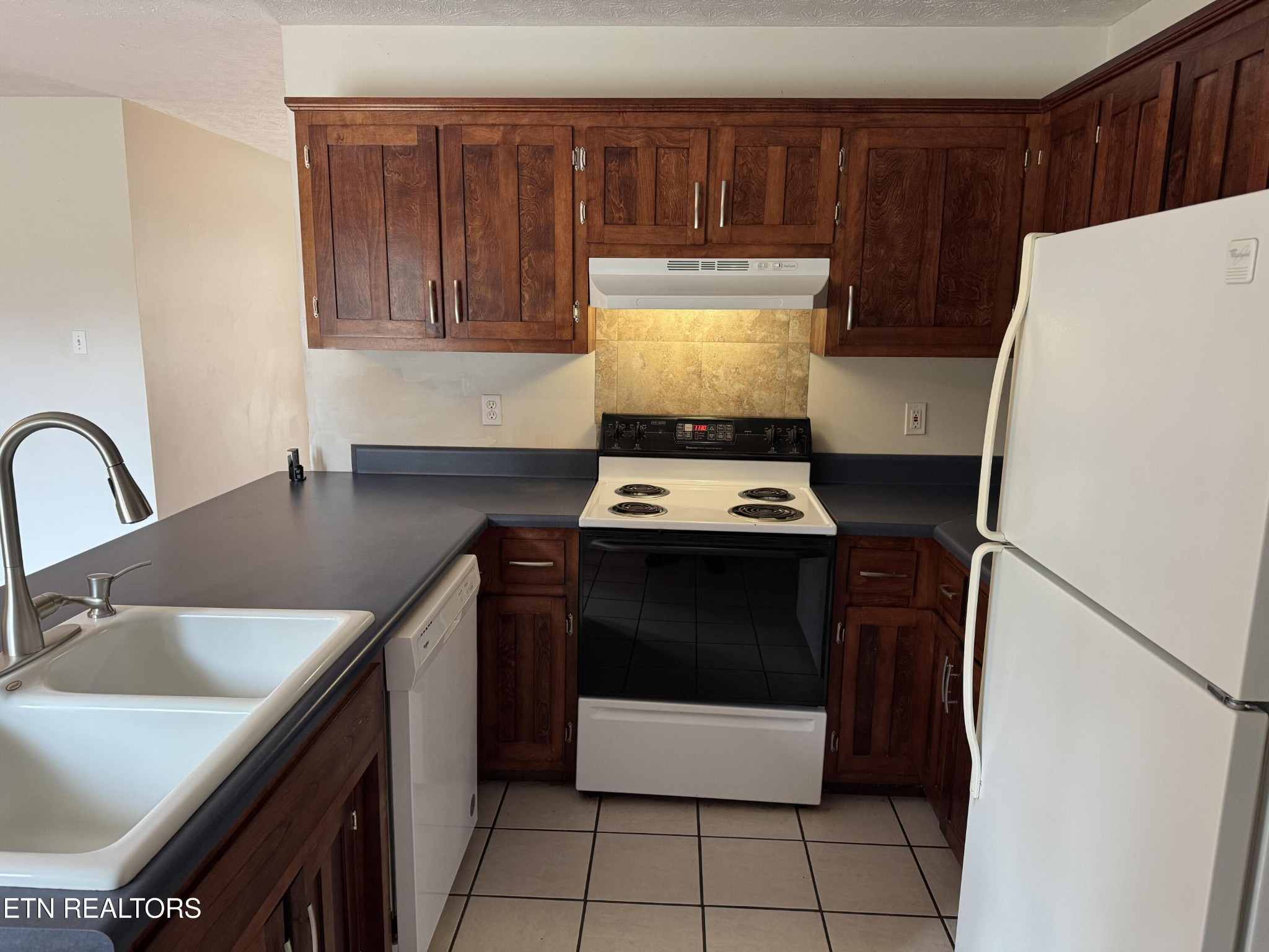 6649 Crye Road Maryville, TN 37801 - Photo 3 of 32 Gallery Image 3