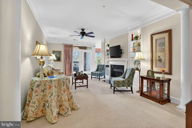 $450,000 | 7065 Heritage Hunt Drive, Unit 203, Gainesville, VA 20155