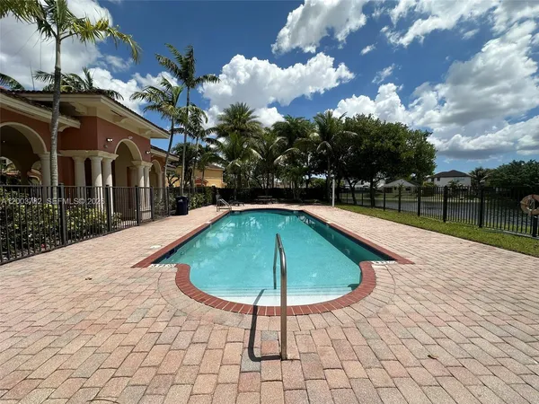 $3,400 | 16537 Southwest 78th Terrace, Miami, FL 33193