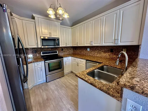 $3,400 | 16537 Southwest 78th Terrace, Miami, FL 33193