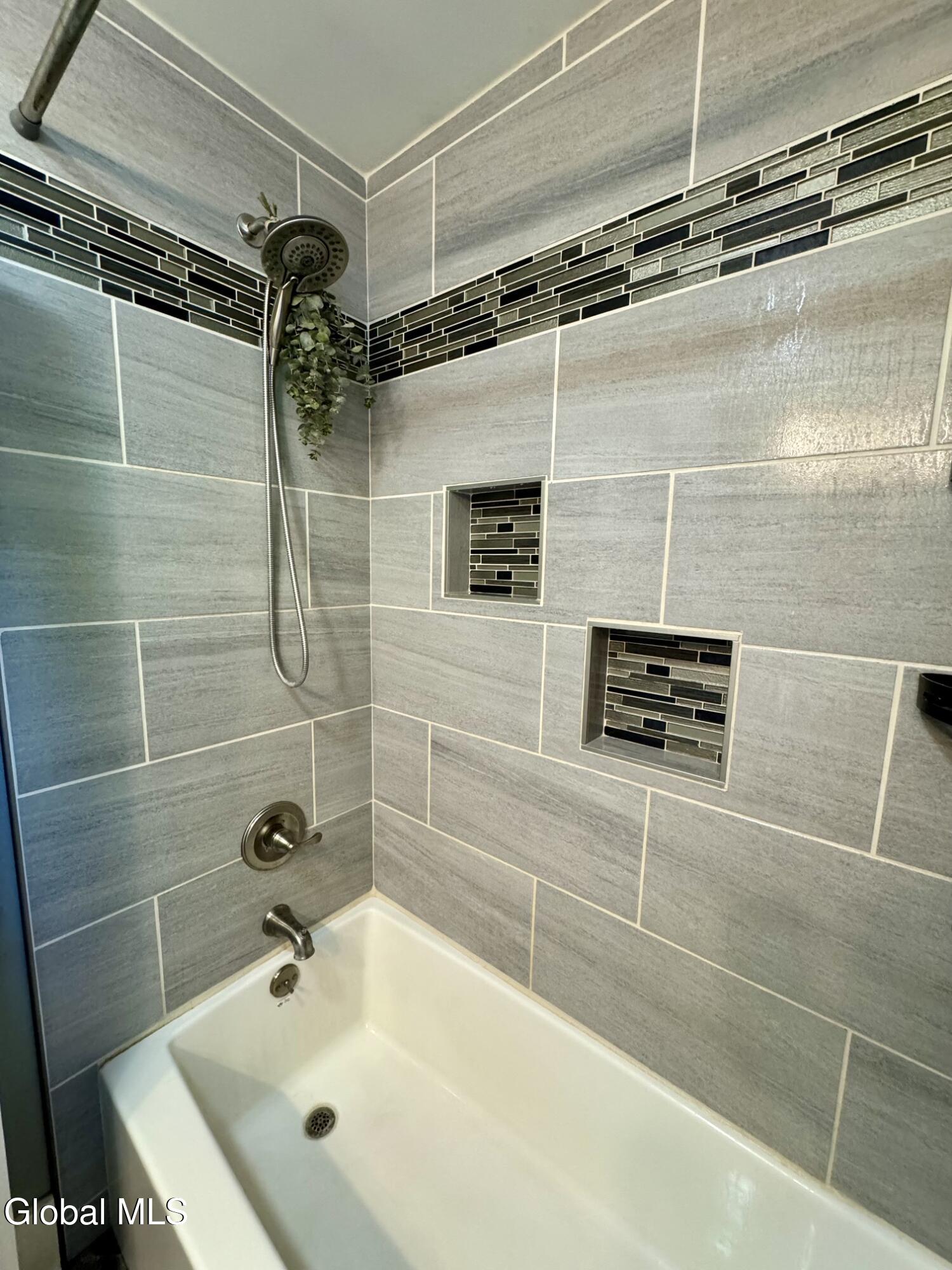 13 Knickerbocker Road Scotia, NY 12302 - Photo 11 of 23 shower 2