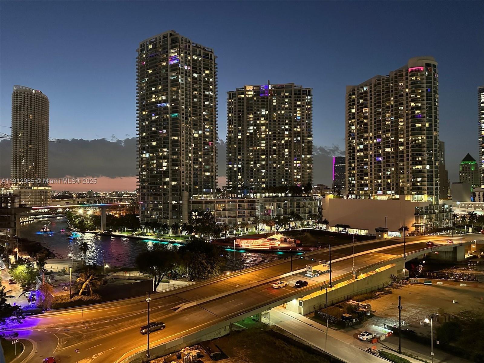 68 Southeast 6th Street, Unit 2205 Miami, FL 33131 - Photo 2 of 28 a view of a city