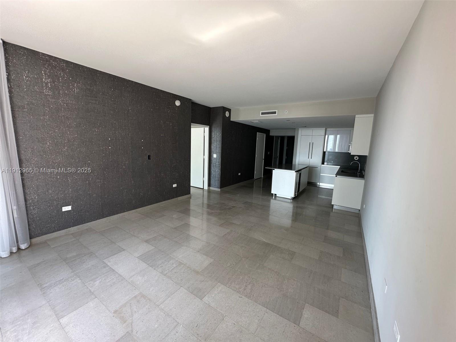 68 Southeast 6th Street, Unit 2205 Miami, FL 33131 - Photo 27 of 28