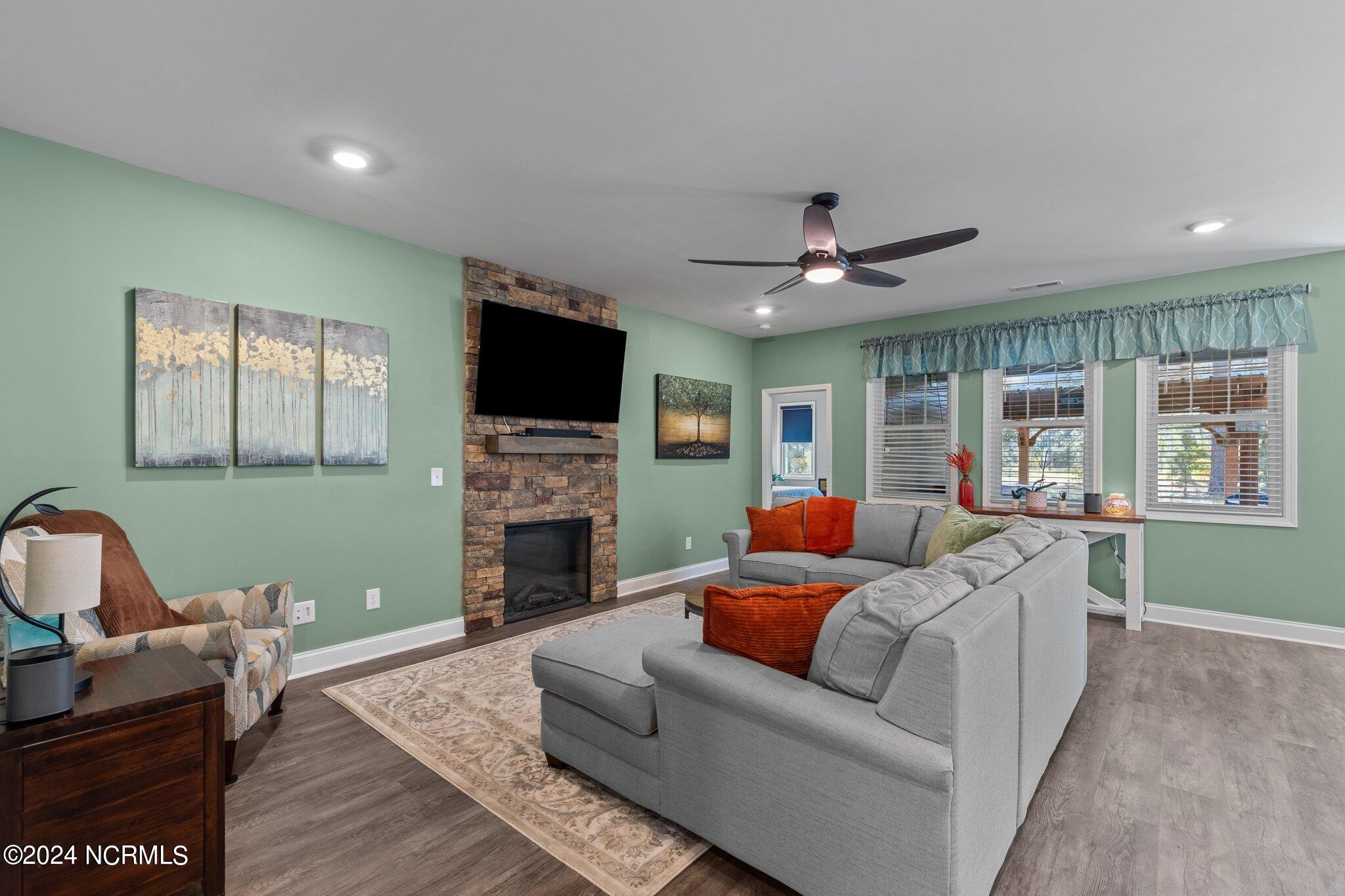 154 Fontana Lake Road Aberdeen, NC 28315 - Photo 15 of 50 11-web-or-mls-707A2751