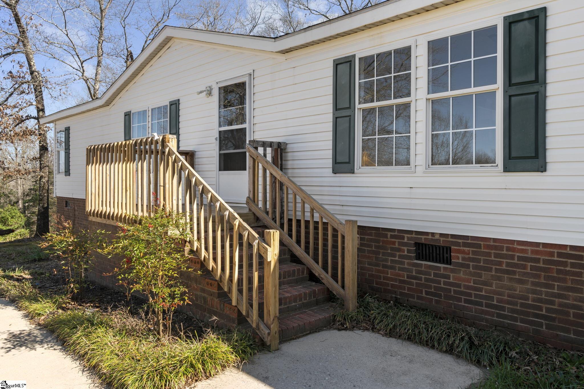 3 Musket Court Simpsonville, SC 29680 - Photo 2 of 25 Gallery Image 2