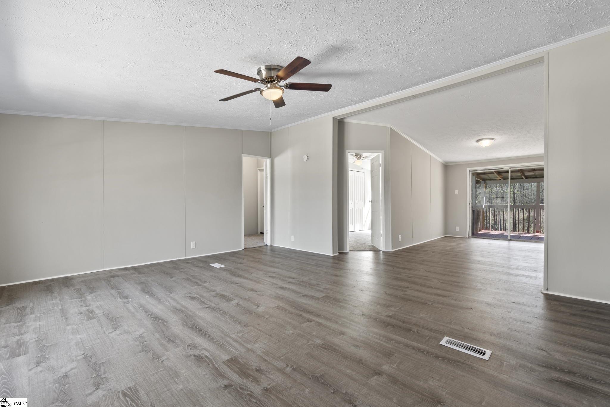 3 Musket Court Simpsonville, SC 29680 - Photo 3 of 25 Gallery Image 3