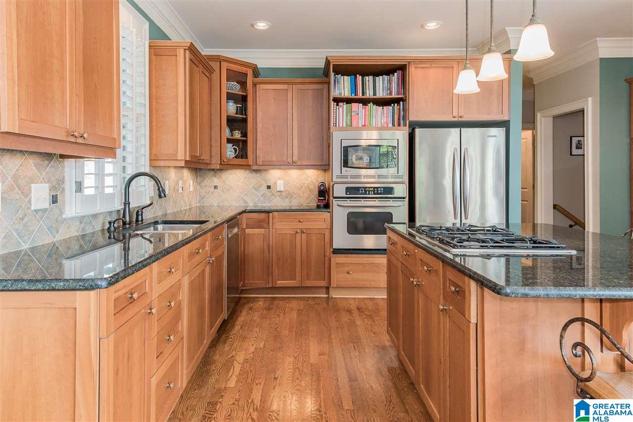 1422 Scout Ridge Drive Birmingham, AL 35244 - Photo 14 of 37