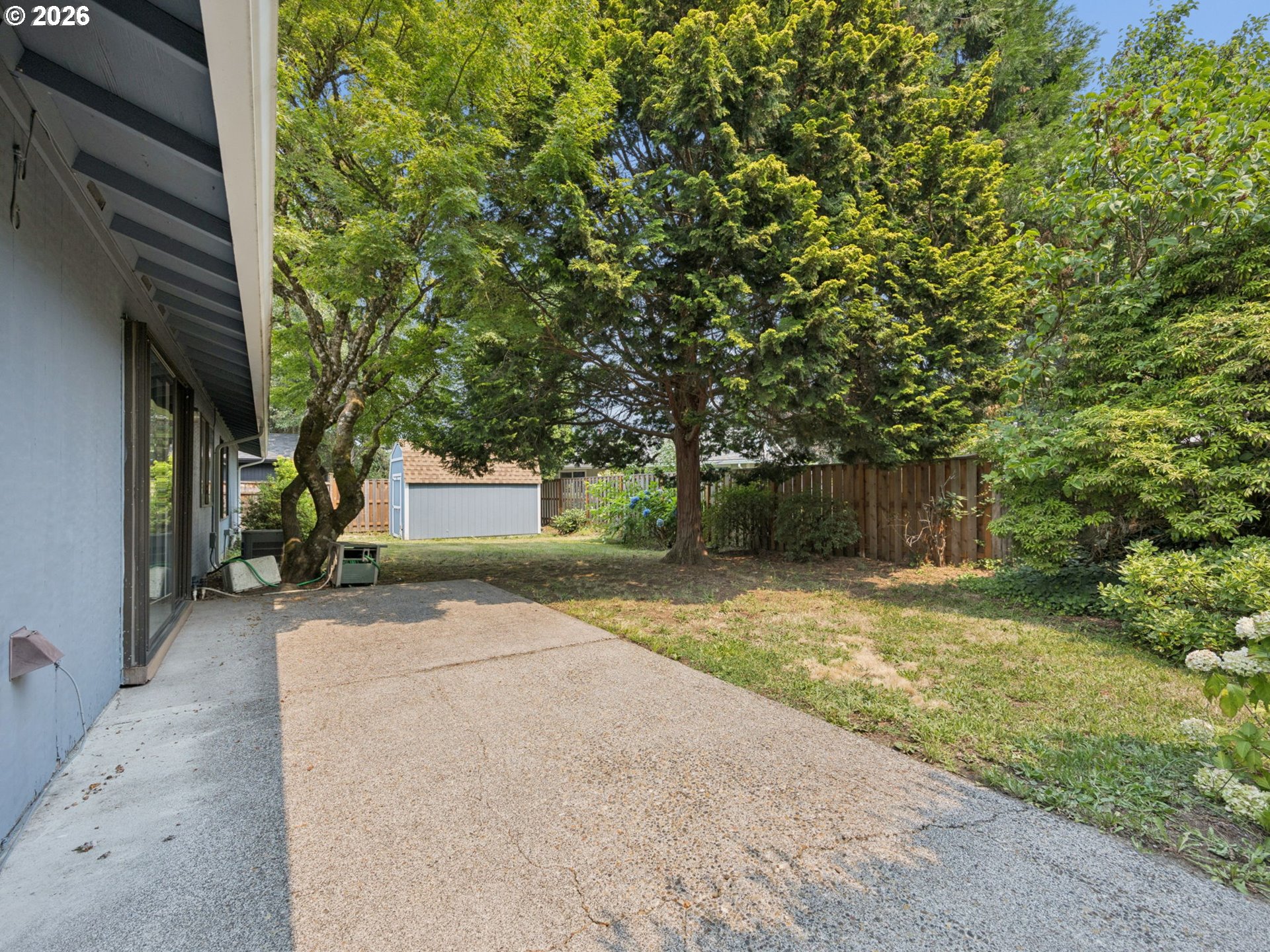 1712 Southwest Hensley Road Troutdale, OR 97060 - Photo 33 of 36 Patio