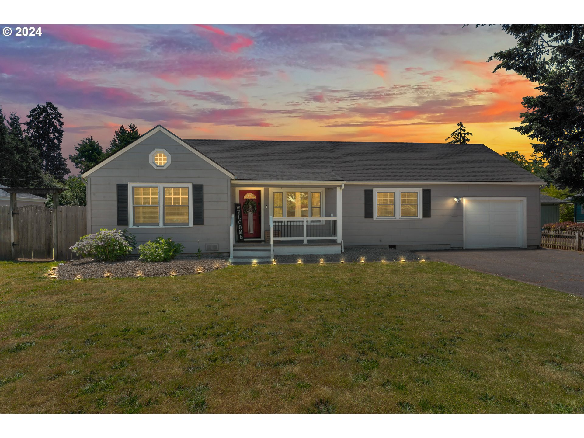 2070 Fairway Loop Eugene, OR 97401 - Photo 1 of 48 Gallery Image 1