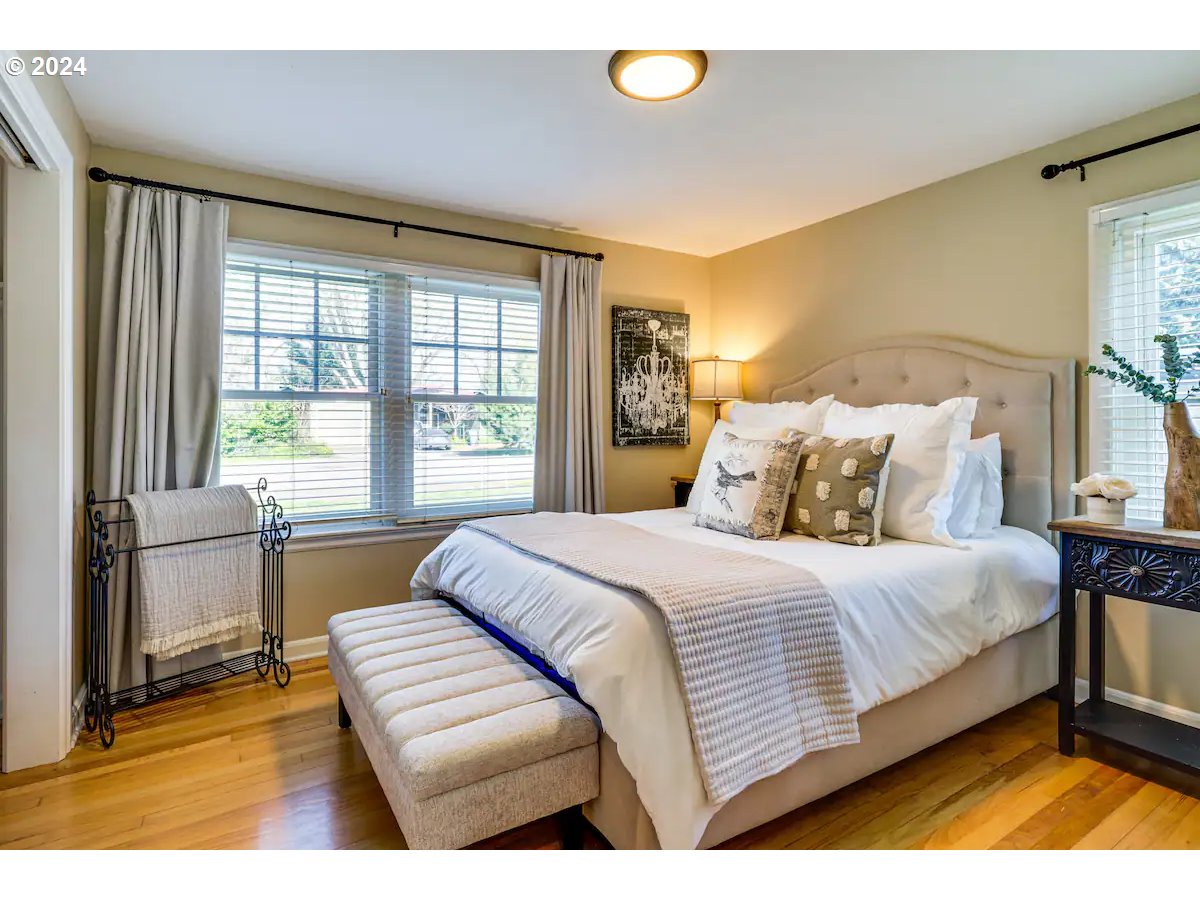 2070 Fairway Loop Eugene, OR 97401 - Photo 13 of 48 Gallery Image 13
