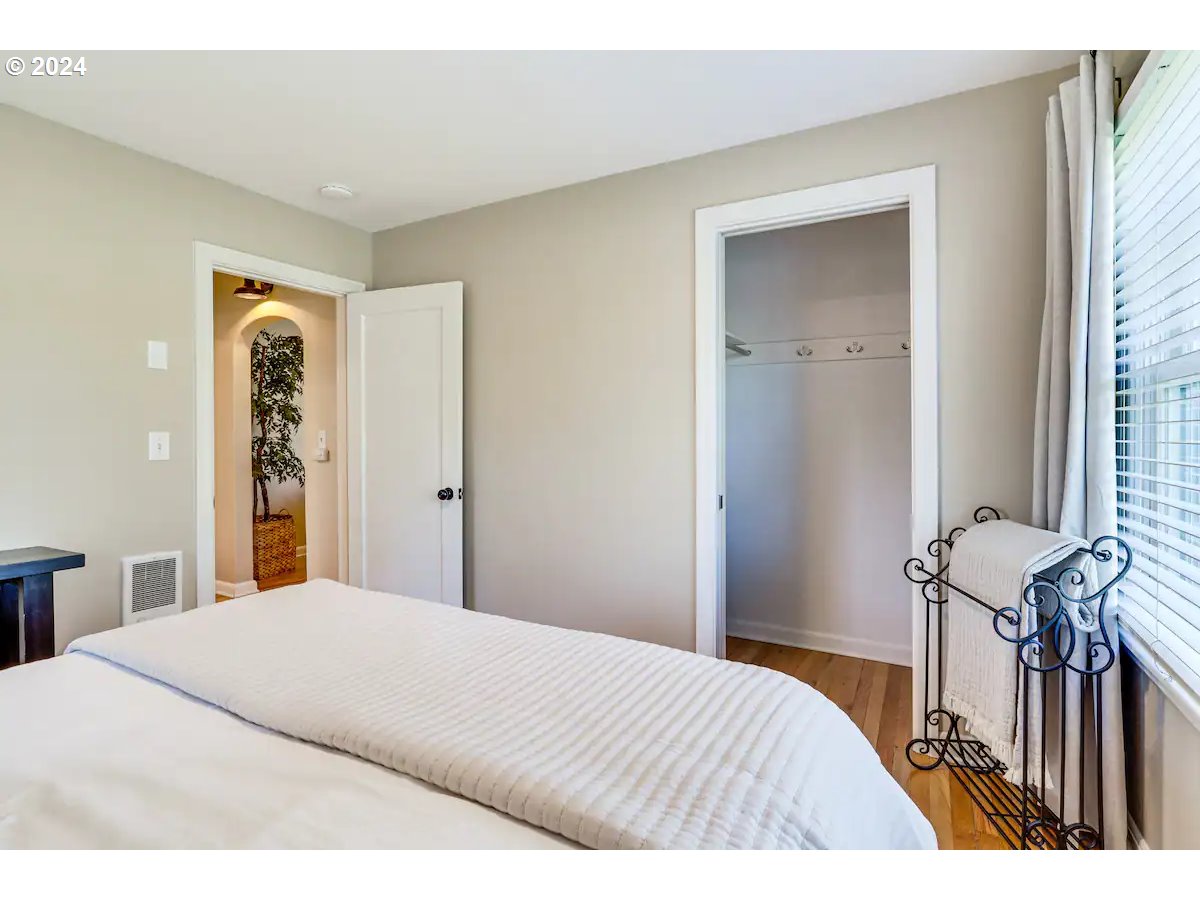 2070 Fairway Loop Eugene, OR 97401 - Photo 15 of 48 Gallery Image 15