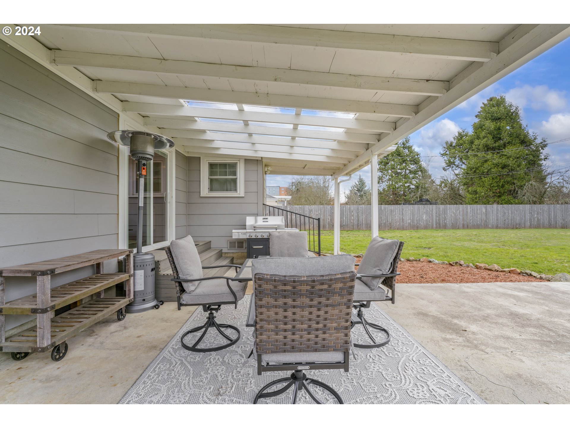 2070 Fairway Loop Eugene, OR 97401 - Photo 44 of 48 Gallery Image 44