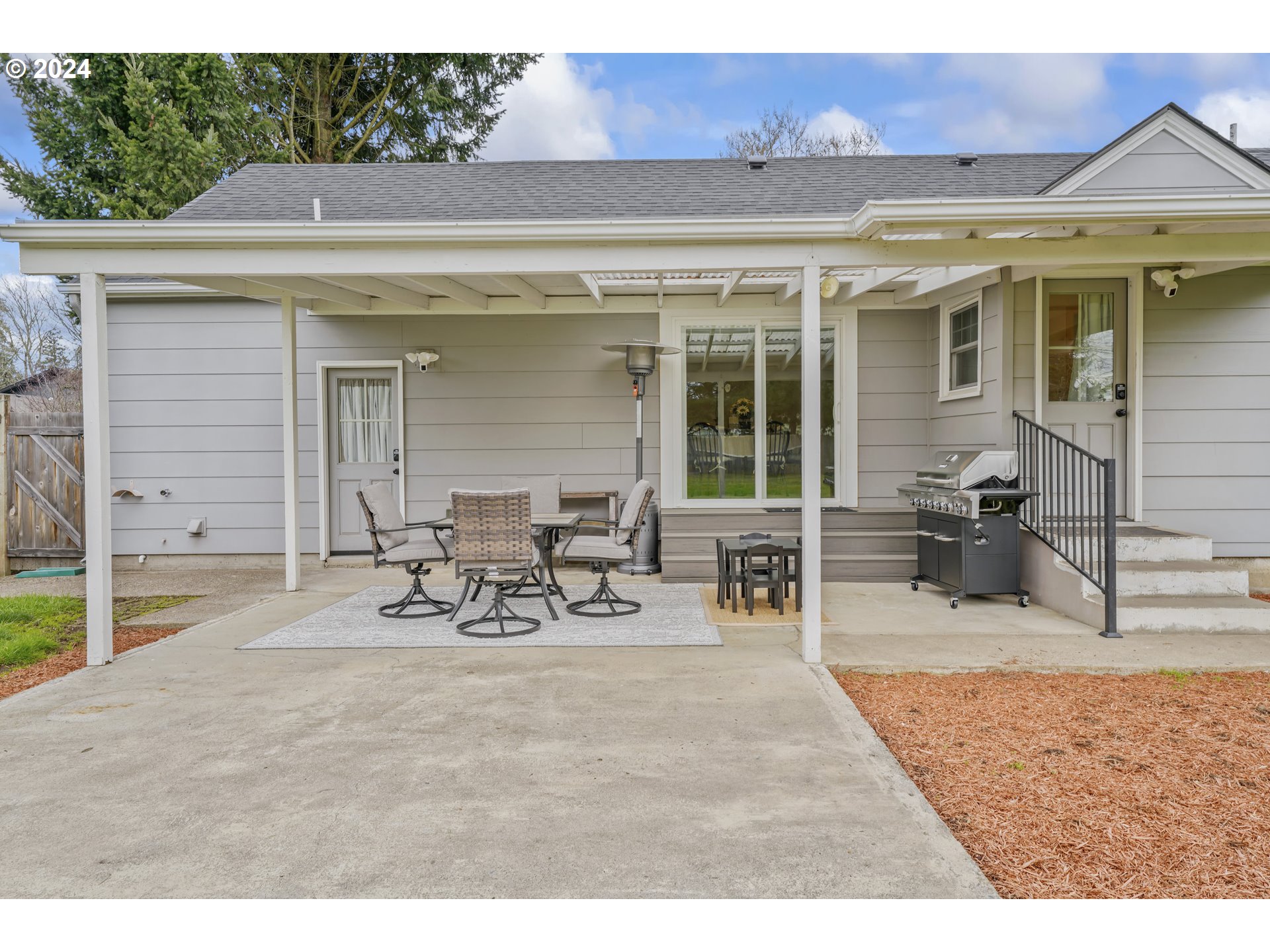 2070 Fairway Loop Eugene, OR 97401 - Photo 45 of 48 Gallery Image 45