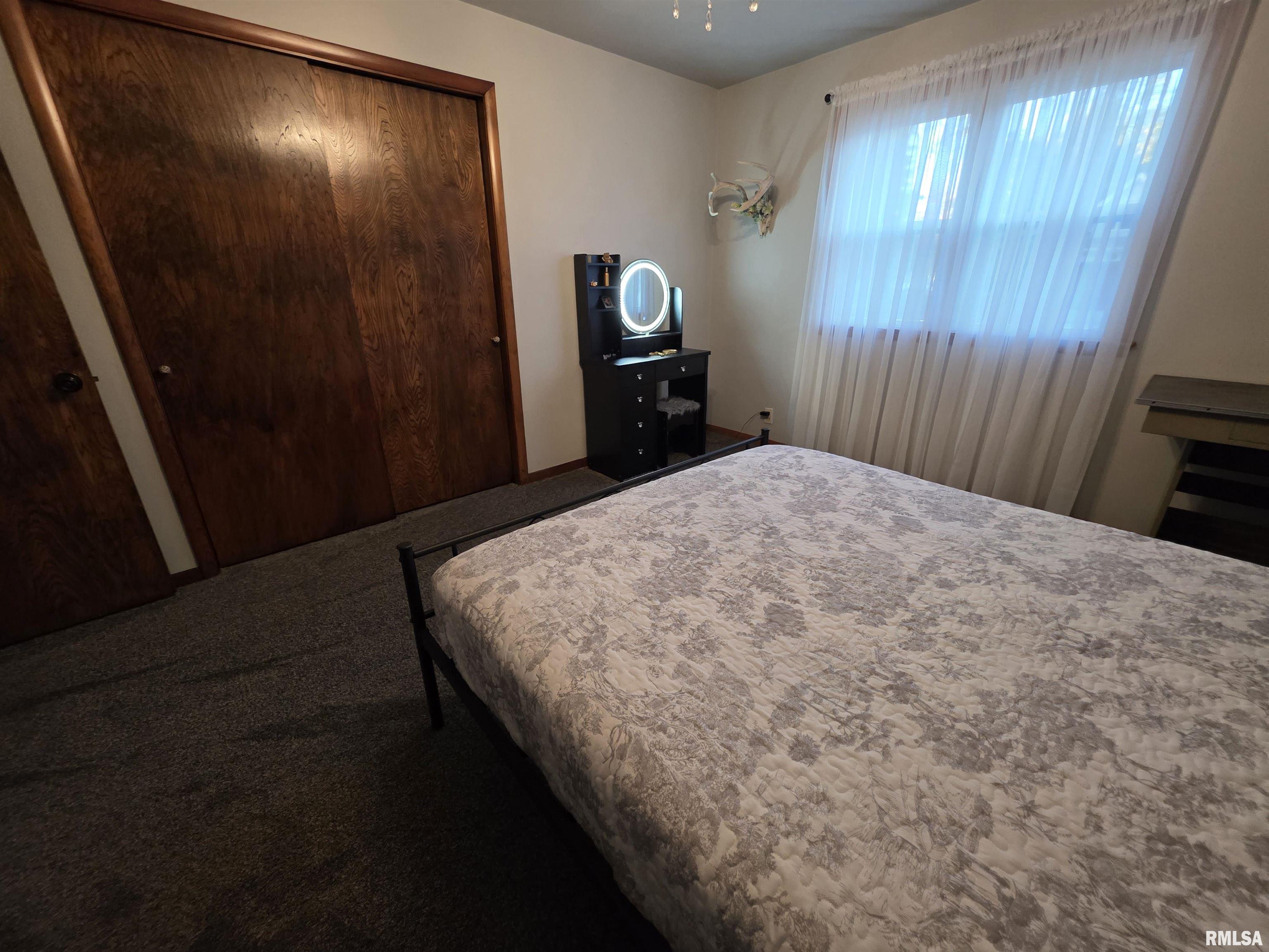 130 East Court Street Farmington, IL 61531 - Photo 11 of 17