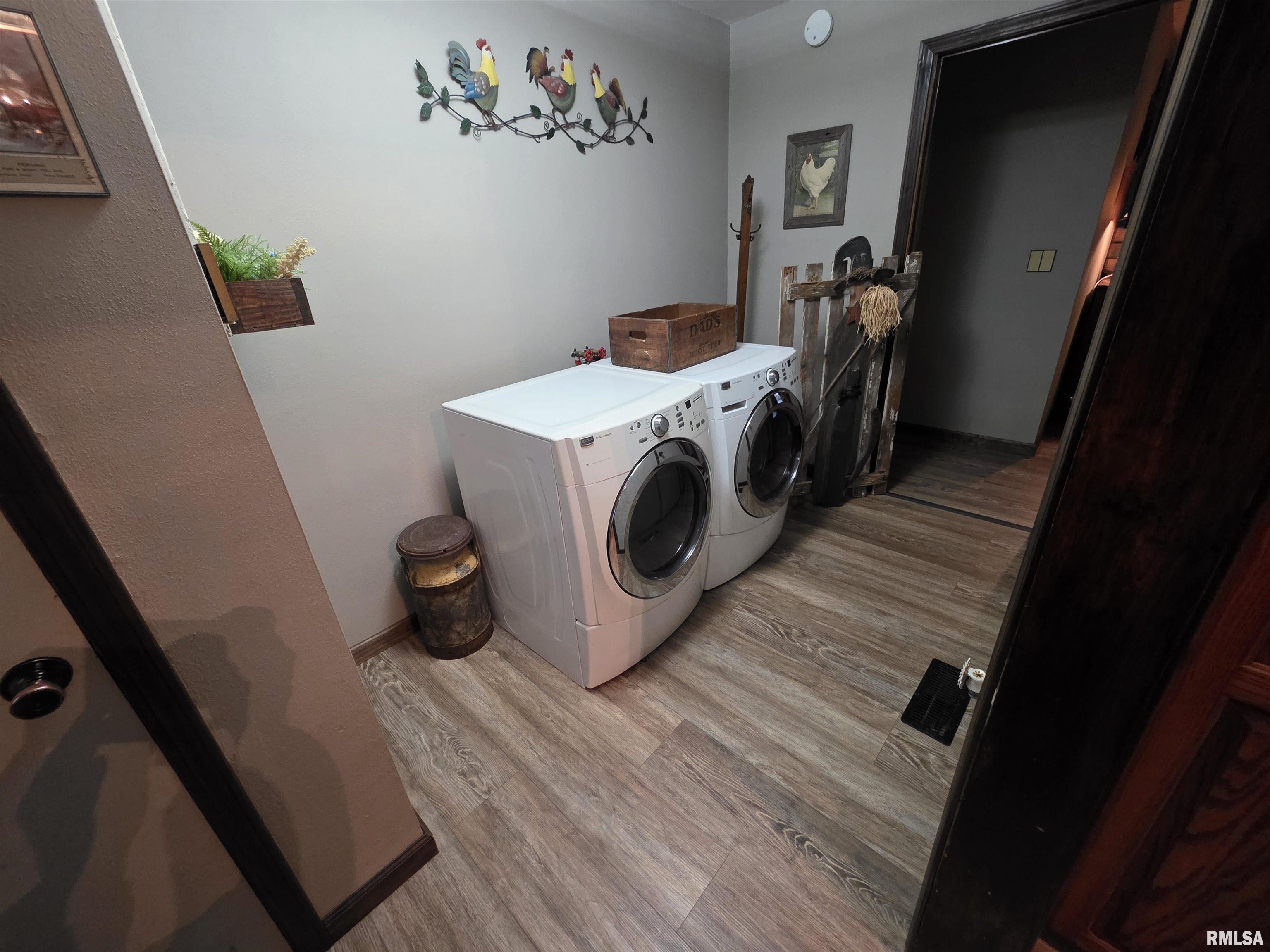 130 East Court Street Farmington, IL 61531 - Photo 8 of 17