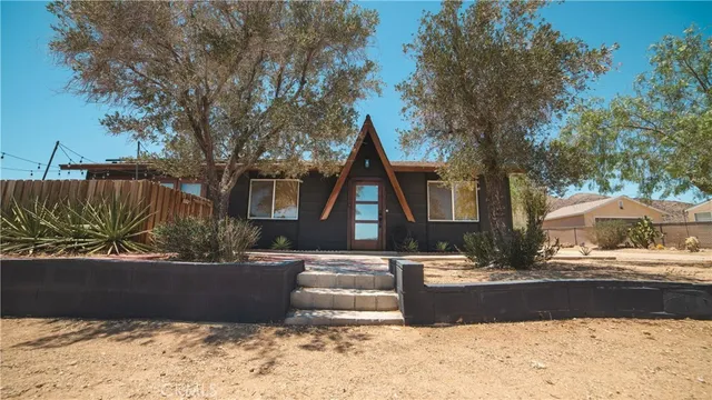 $374,999 | 4762 Avenida Del Sol, Joshua Tree, CA 92252