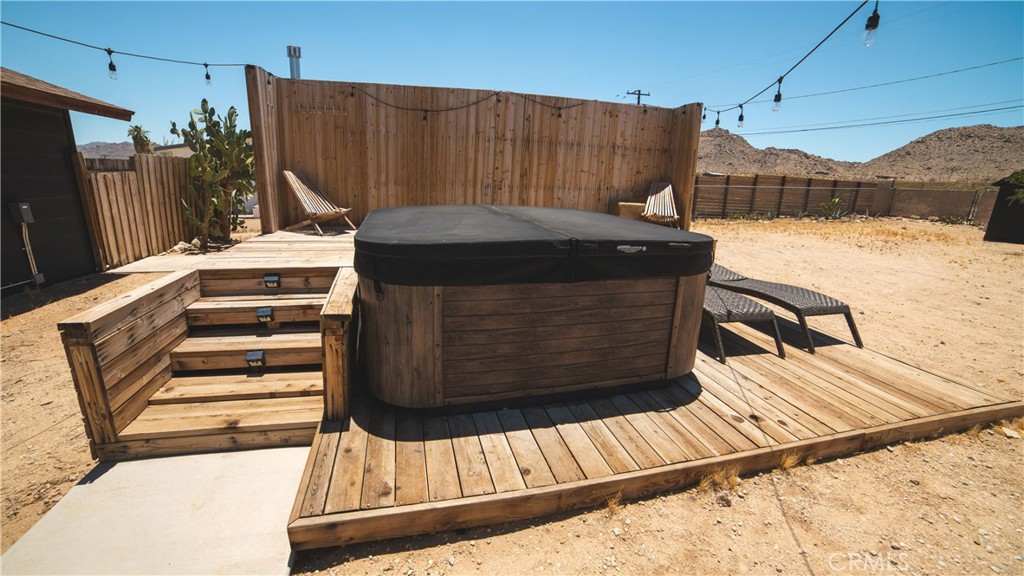 4762 Avenida Del Sol Joshua Tree, CA 92252 - Photo 16 of 35