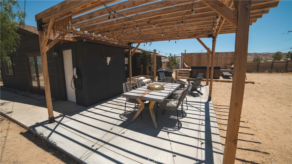 4762 Avenida Del Sol Joshua Tree, CA 92252 - Photo 18 of 35
