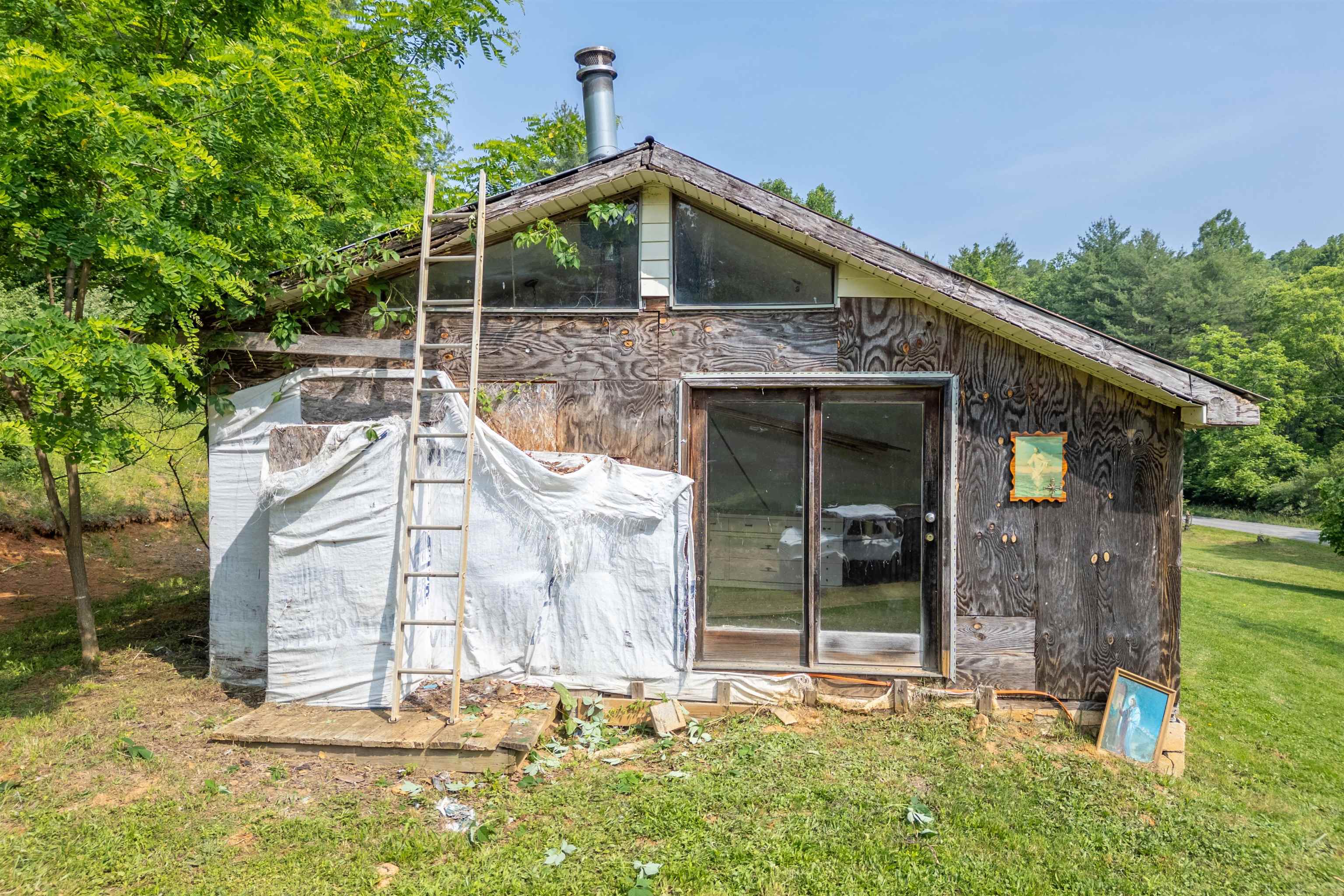 2268 Reedsville Road Northwest Willis, VA 24380 - Photo 52 of 77 Gallery Image 52