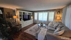 2201 Maplegrove Road Jackson, MI 49201 - Photo 3 of 21