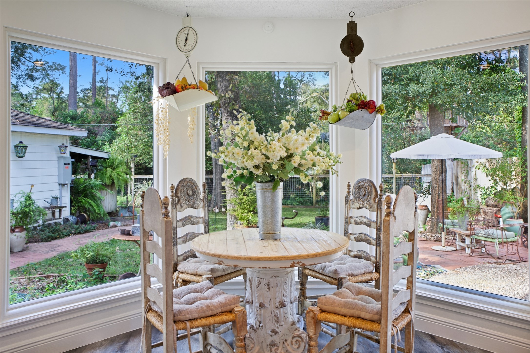 24107 Norchester Way Spring, TX 77389 - Photo 13 of 33 Bkfst. nook