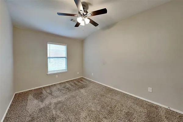 $2,175 | 10441 Evening View Drive, Fort Worth, TX 76131