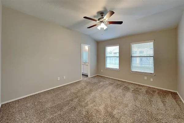 $2,175 | 10441 Evening View Drive, Fort Worth, TX 76131