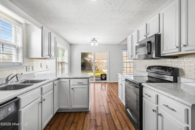 $1,750 | 247 Red Carnation Drive, Holly Ridge, NC 28445