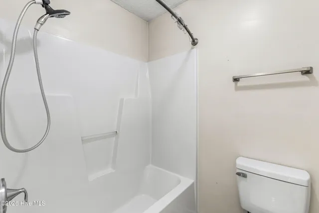 $1,750 | 247 Red Carnation Drive, Holly Ridge, NC 28445