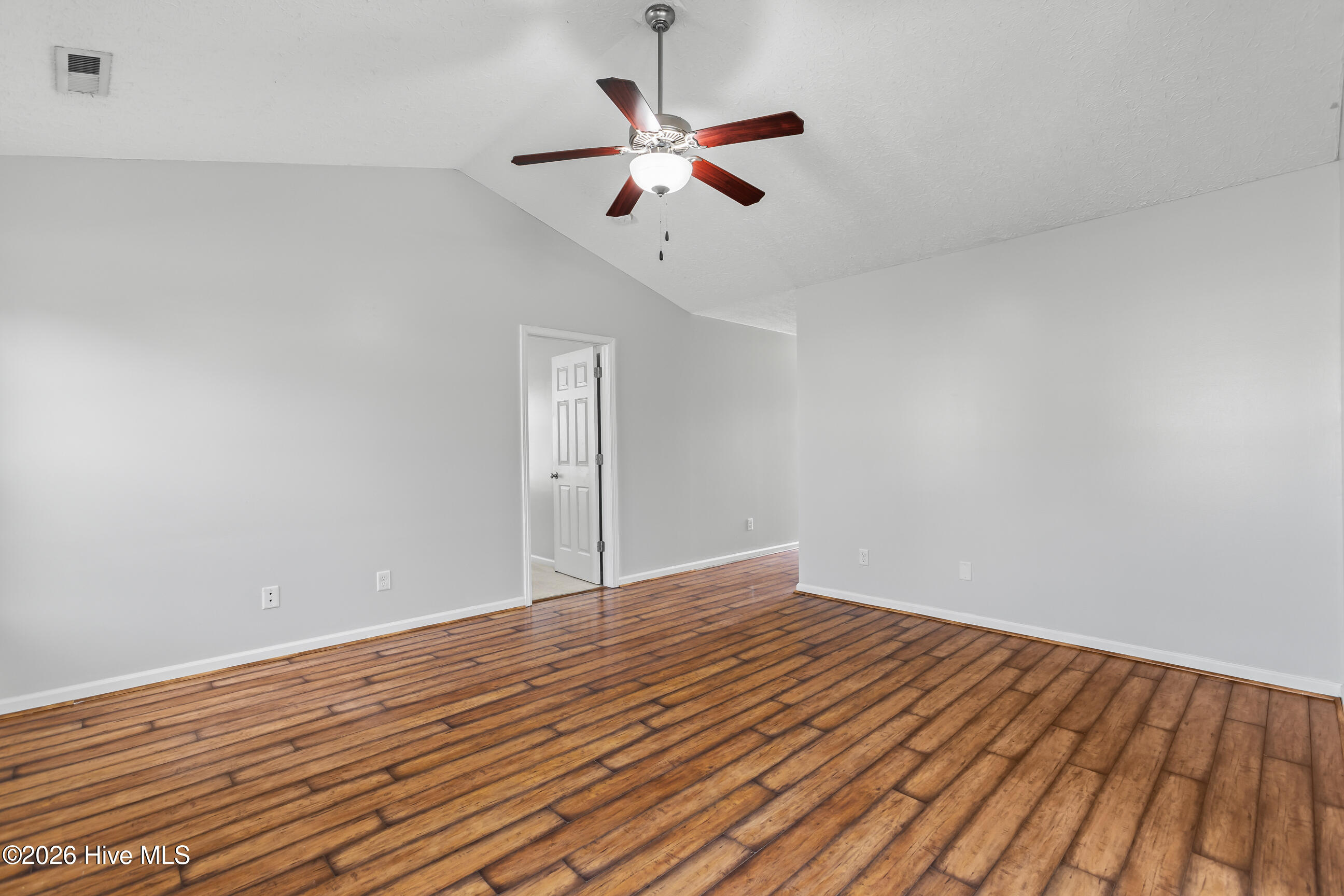 247 Red Carnation Drive Holly Ridge, NC 28445 - Photo 8 of 26 08