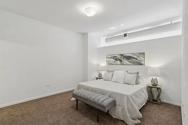 $485,000 | 807 Davis Street, Unit 403, Evanston, IL 60201