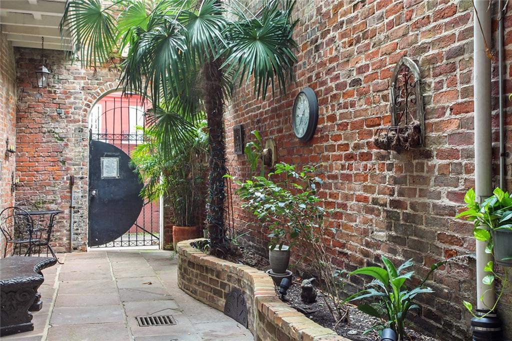 1233 Decatur Street, Unit 9 New Orleans, LA 70116 - Photo 8 of 11 Gallery Image 8