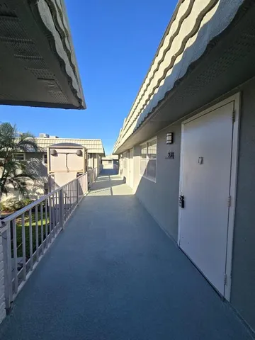 $1,290 | 278 Flanders F, Unit F, Delray Beach, FL 33484