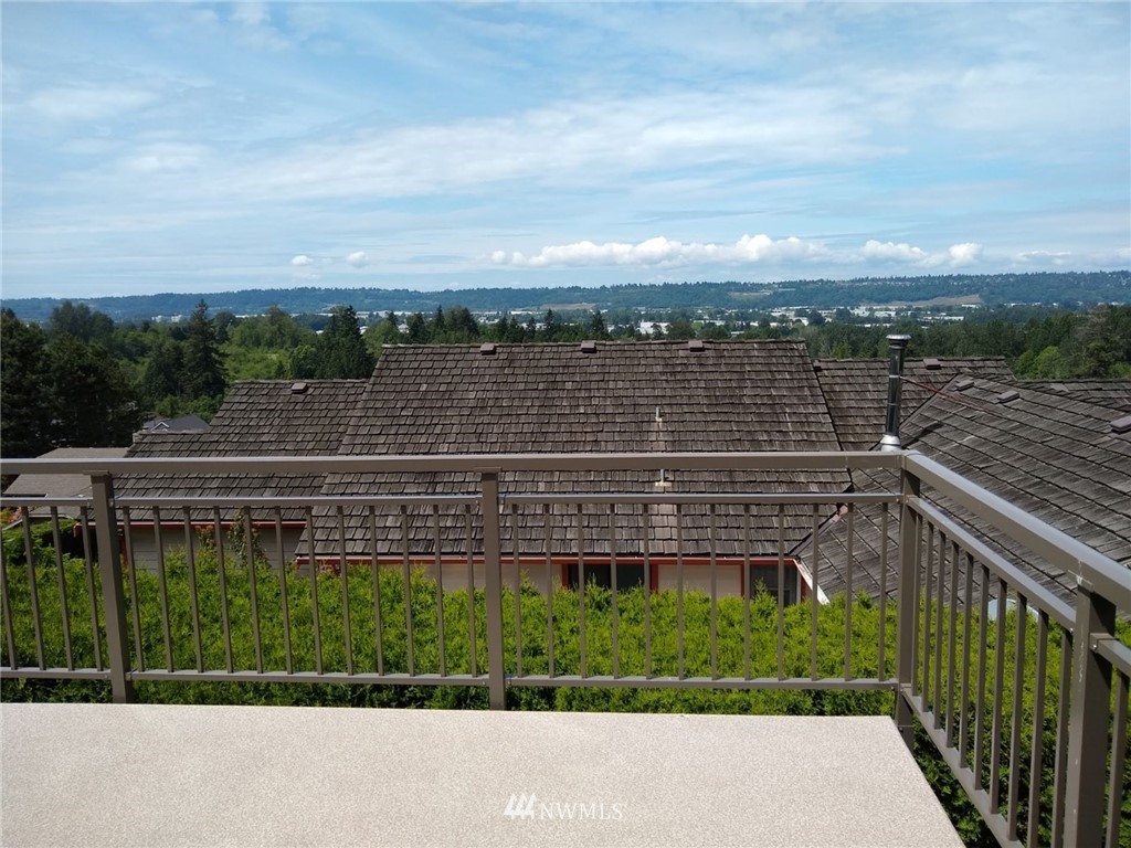 19223 98th Place South Renton, WA 98055 - Photo 9 of 30 Gallery Image 9