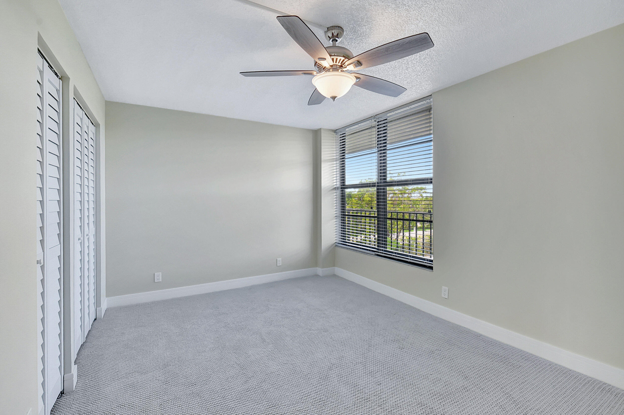 20 Royal Palm Way, Unit 505 Boca Raton, FL 33432 - Photo 22 of 53 2nd bedroom