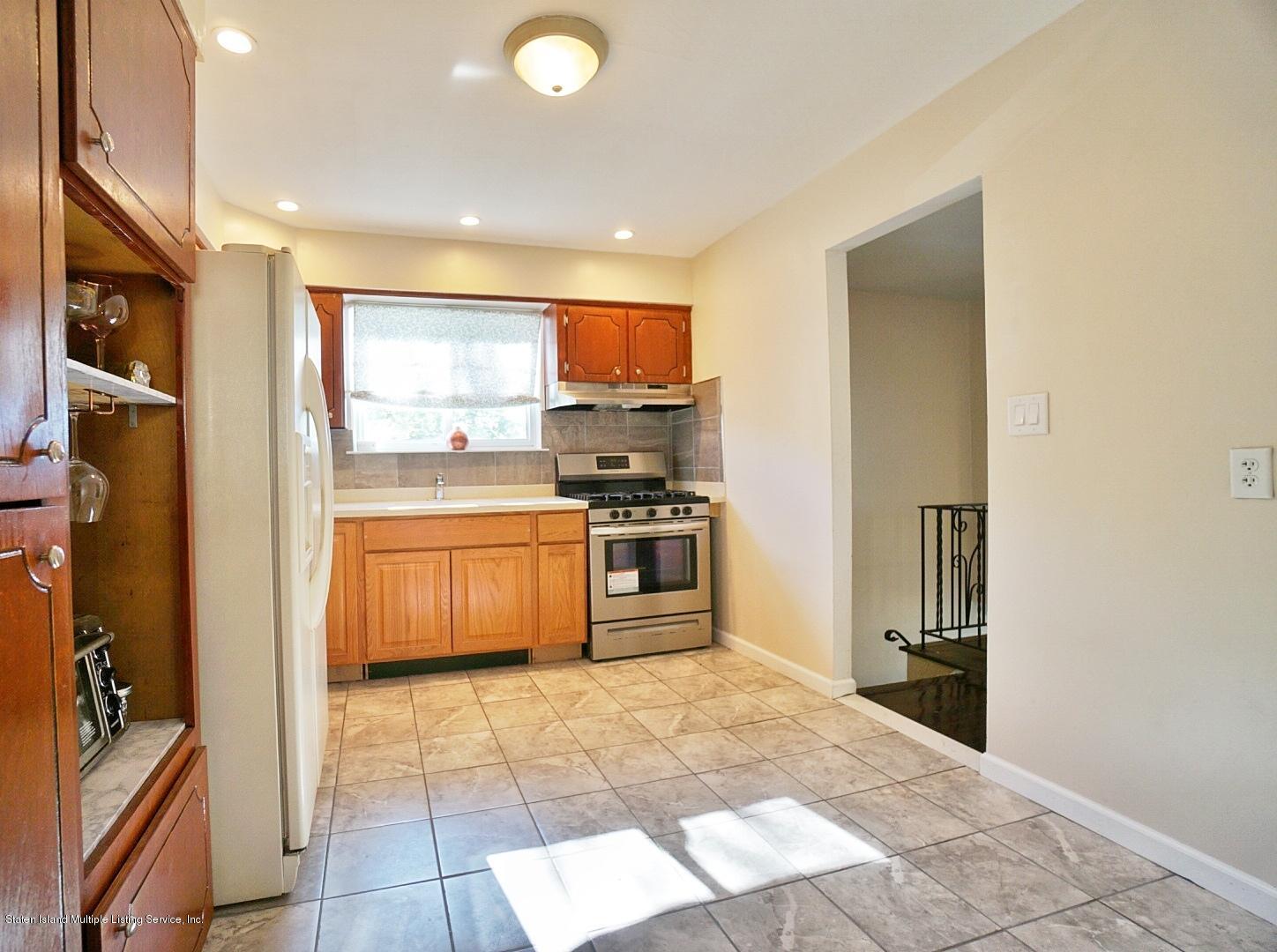 3 Birch Road Staten Island, NY 10303 - Photo 33 of 46 (33) Second Floor Kitchen