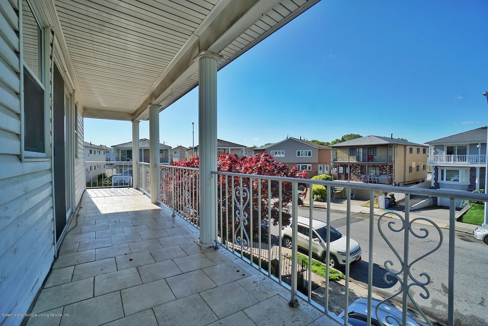 3 Birch Road Staten Island, NY 10303 - Photo 41 of 46 (41) Second Floor Balcony
